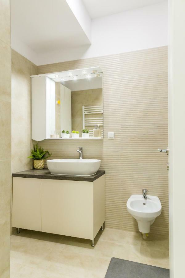 Dristor Day Residence Studio Бухарест Екстер'єр фото